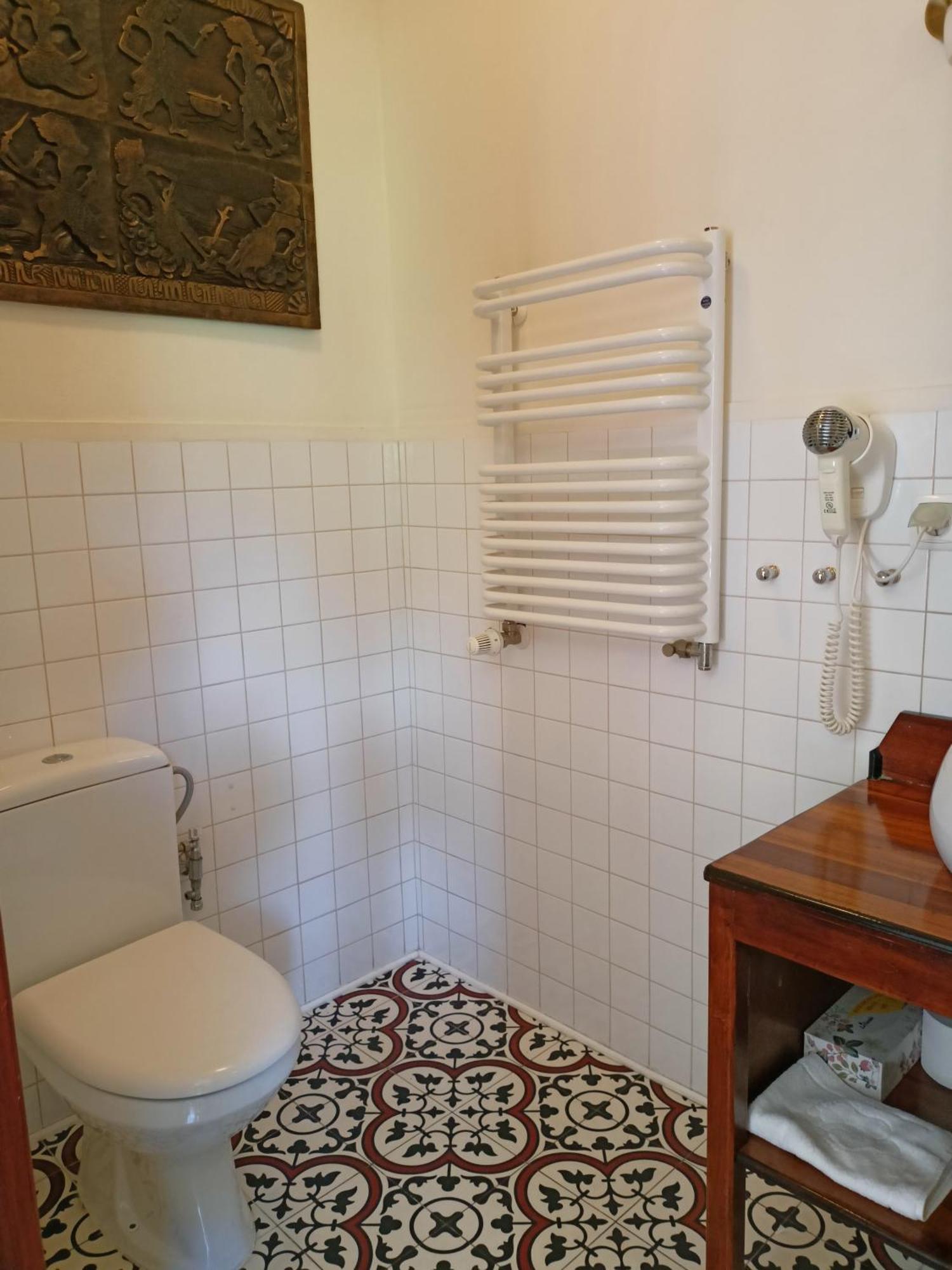 Agharta Bed & Breakfast คาชิเมียร์ซ ดอลนี ภายนอก รูปภาพ