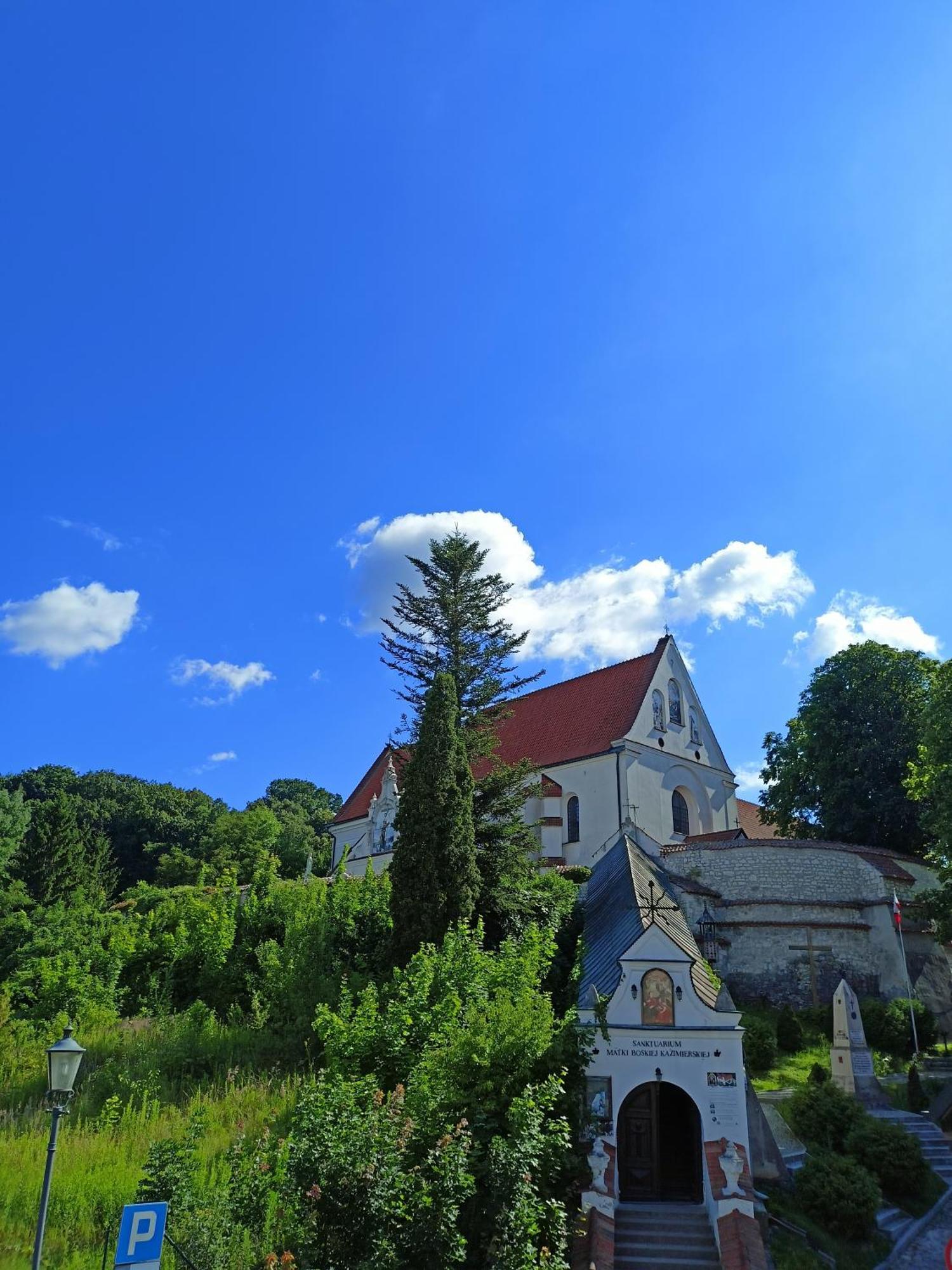 Agharta Bed & Breakfast คาชิเมียร์ซ ดอลนี ภายนอก รูปภาพ