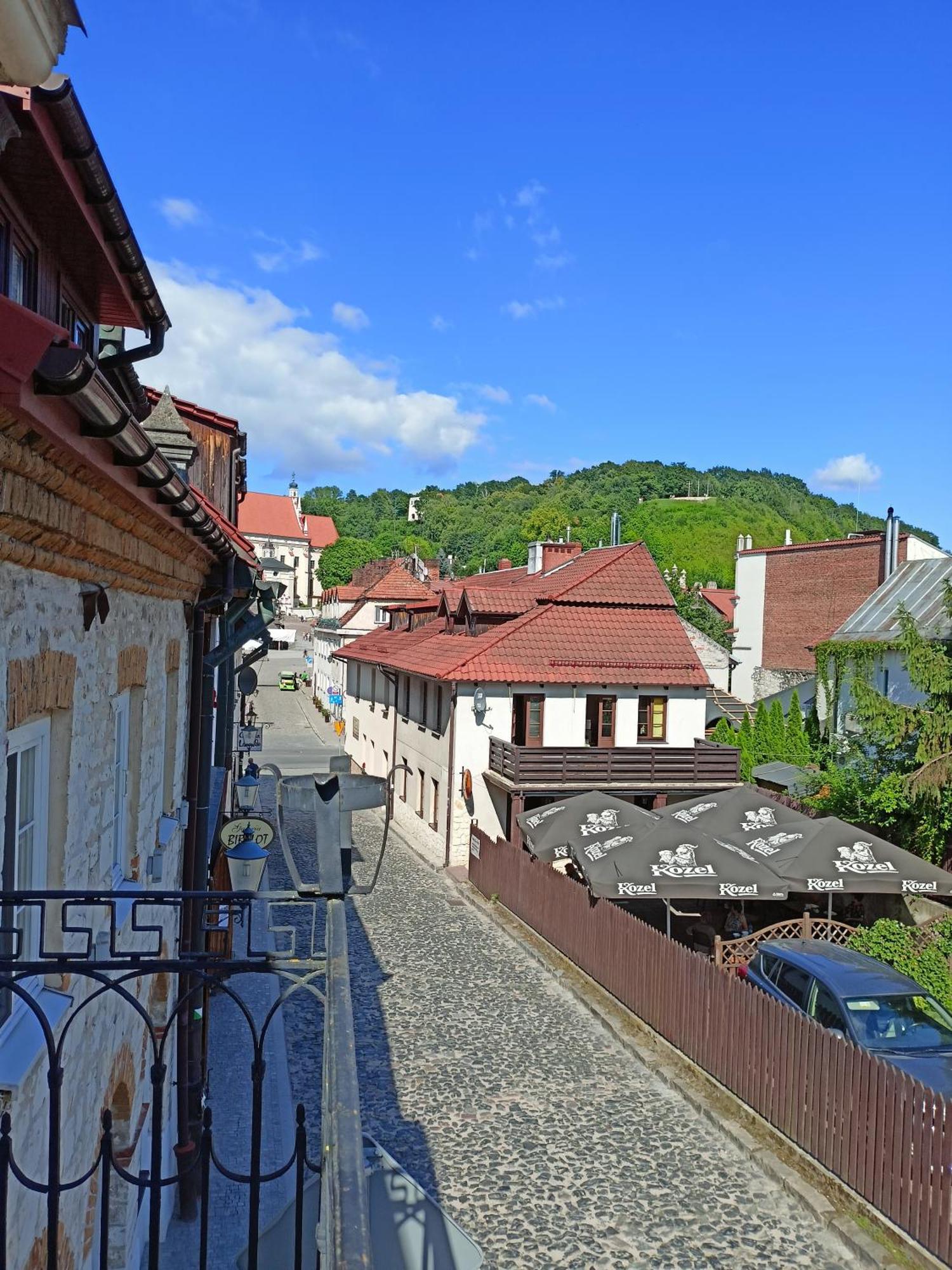 Agharta Bed & Breakfast คาชิเมียร์ซ ดอลนี ภายนอก รูปภาพ